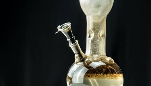 How To Clean A Bong? Different Methods