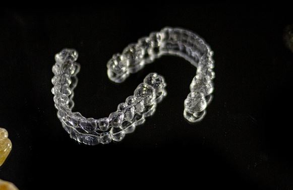 How To Clean Invisalign? Easy Way