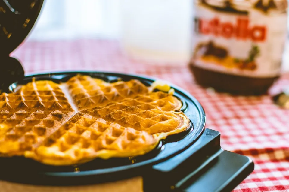 How to Clean Waffle Maker in Effortless Ways